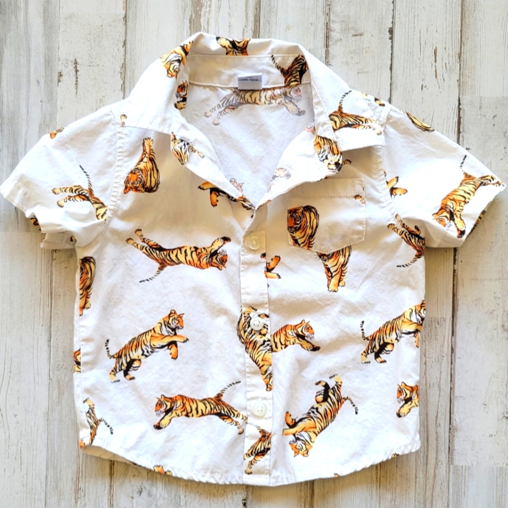 Baby tiger button up 12-18M